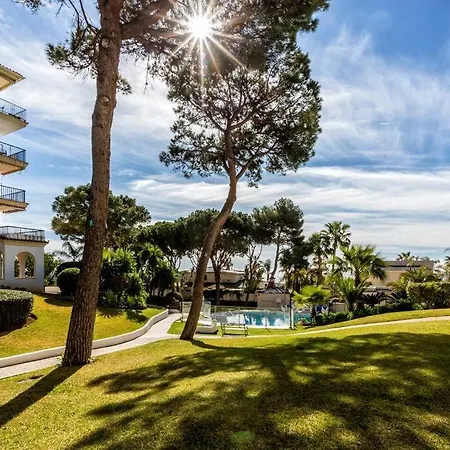 Andalucia Del Mar, Puerto Banus Apartment Marbella