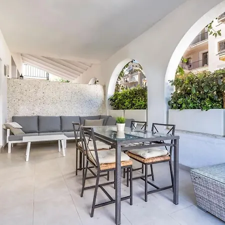 Apartment Andalucia Del Mar, Puerto Banus
